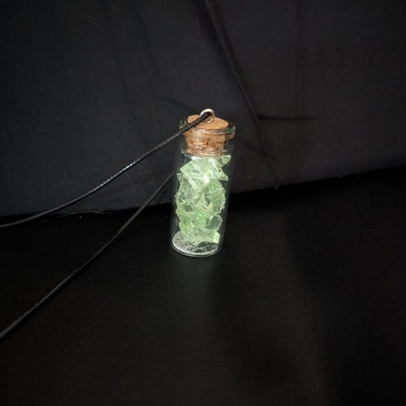 Uranium Glass Vial with Necklace Cord 10 mL - Picture 3 of 3